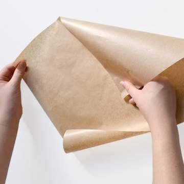 Hartie de copt dublu siliconata, 8mx38cm, maro, rezistenta pana la 220˚C (1 cutie)