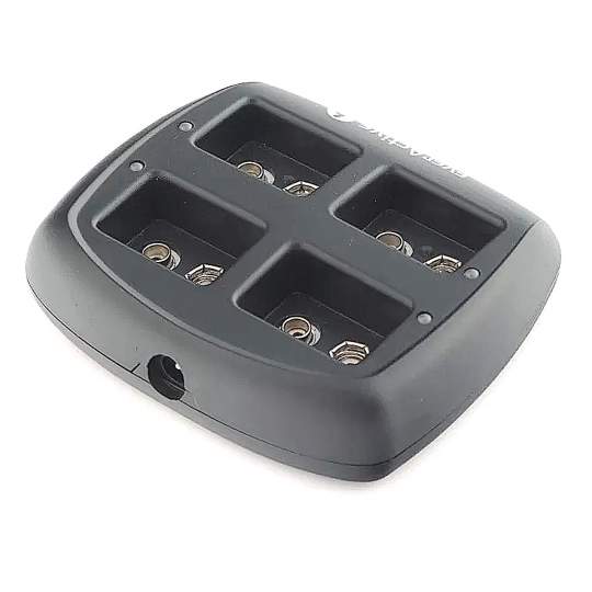 Incarcator Everactive pentru 4 acumulatori 9V Ni-MH NC-109 Incarcator Everactive pentru 4 acumulatori 9V Ni-MH NC-109