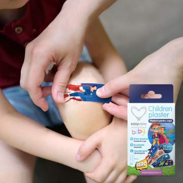 Plasturi hipoalergenici pentru copii 56 x 19 mm model HERO (3 x 30 bucati)