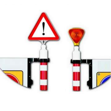 Bariera semnalizare lucrari cu 2 stalpi de 12kg si indicator ocolire dreapta