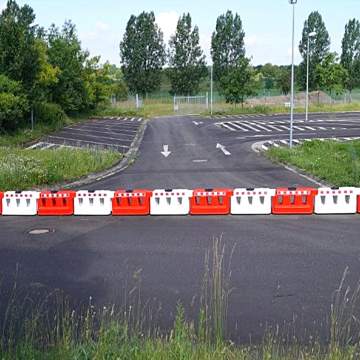 Parapet (baliza) lestabil delimitare sens circulatie (1 bucata)